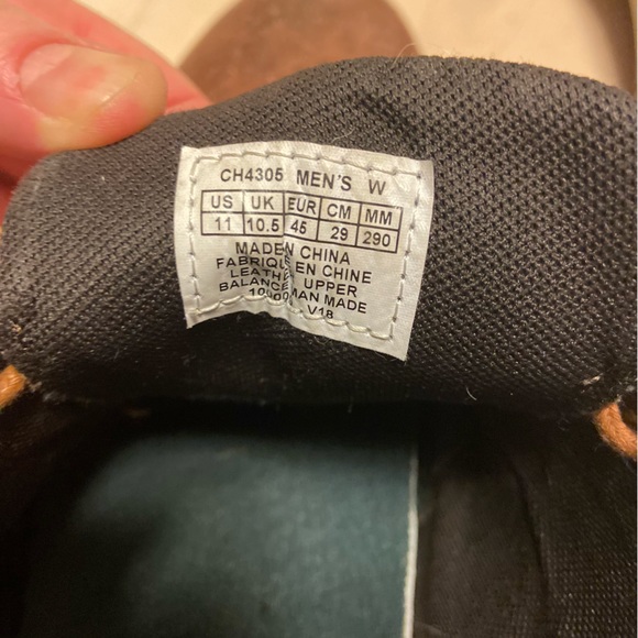 Rockport Wingtip - Picture 3 of 4